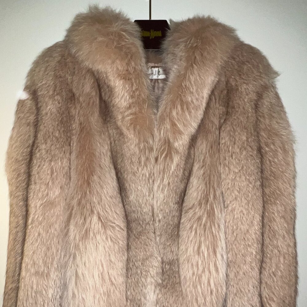 Authentic Catherine J Guilbert Luxury Fox Fur Coat